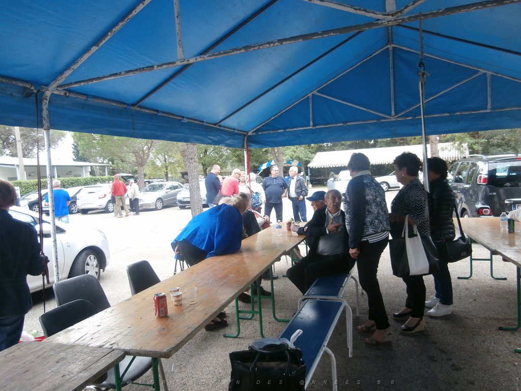 2015 10 03 et 04 NIMES LES RENCONTRES DE LA MARINE (22).JPG